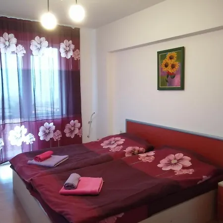 Miranis Houses בית הארחה ביאלה